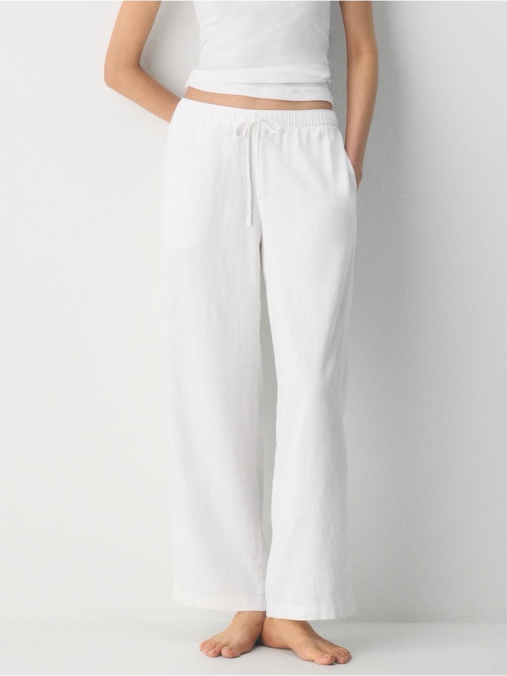 Aritzia White Drawstring Wide-Leg Linen Pants